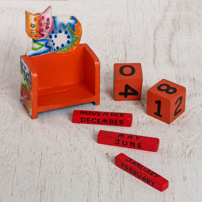 Деревянный календарь "Разноцветная кошка"11х6х15 см