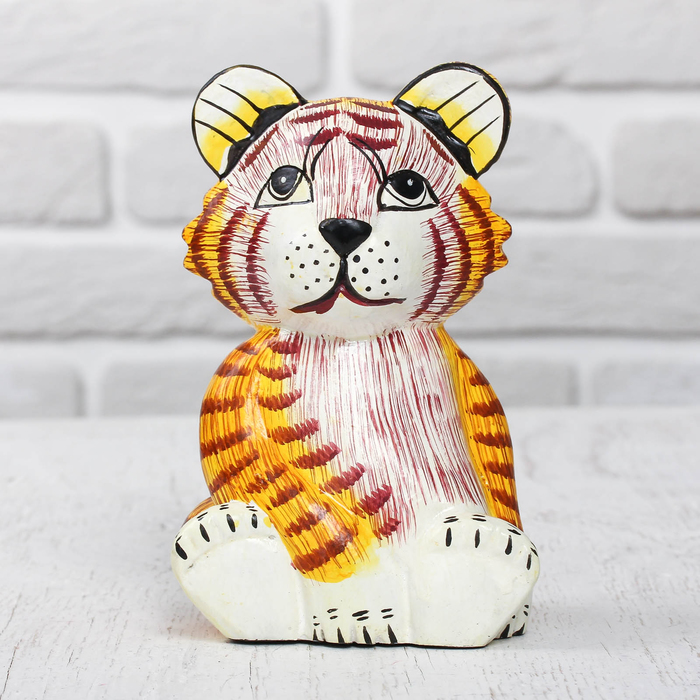 Сувенир дерево "Тигрёнок" 9х7х15 см