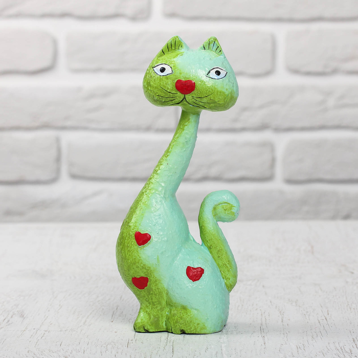 Сувенир дерево "Кот с сердечками" 8х5х18 см