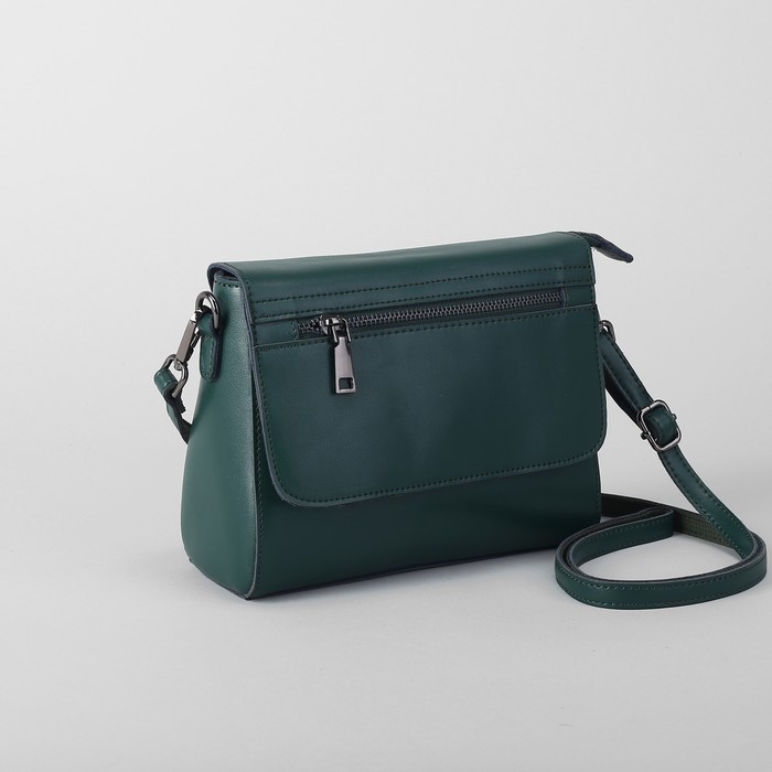 Сумка женская, отдел с перегородкой на молнии, 2 наружных кармана, длинный ремень, цвет зелёный