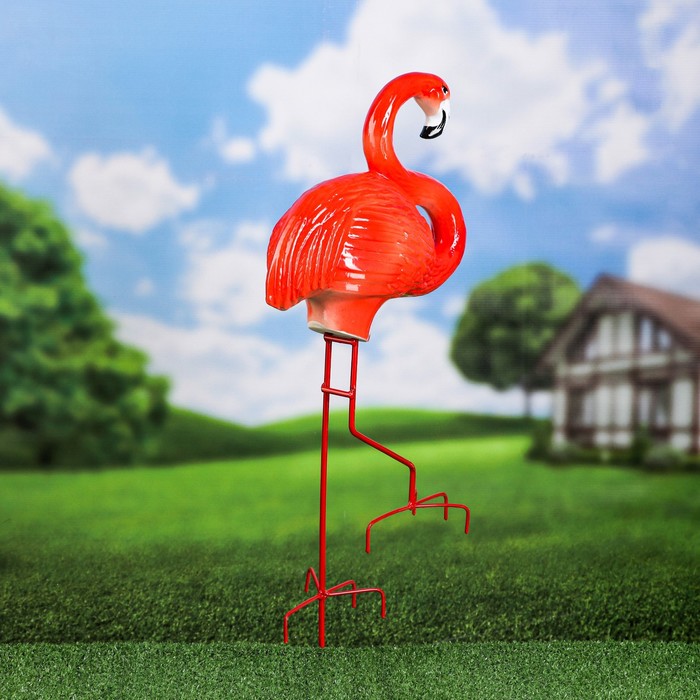 Садовая фигура "Фламинго" металлические ноги, 85 см