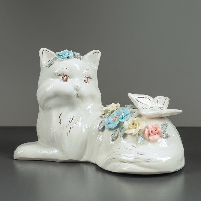 Статуэтка "Перс с бабочкой" лепка