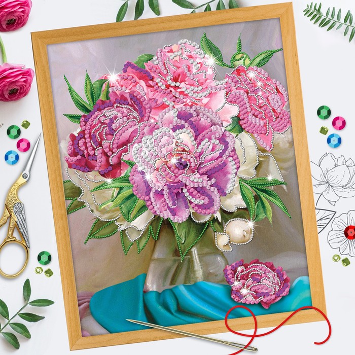 Вышивка бисером и пайетками "Пионы", 28 х 35 см