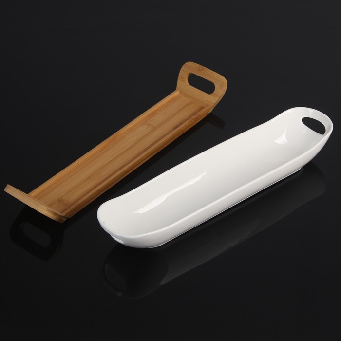 Блюдо "Эстет", на деревянной подставке