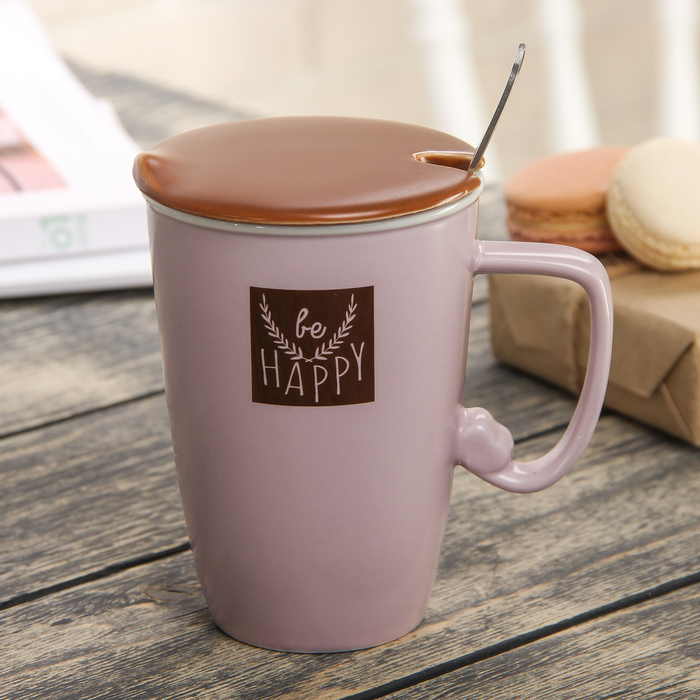 Кружка 350 мл "Будь счастливым", с керамической крышкой и ложкой, цвета МИКС