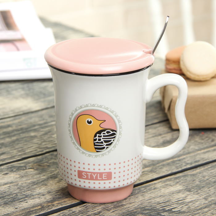 Кружка 400 мл "Стиль", с керамической крышкой и ложкой, цвета МИКС