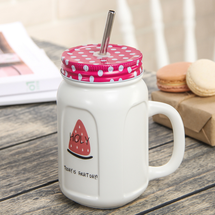 Кружка 420 мл "Ягодный вкус", с силиконовой крышкой и трубочкой, цвета и рисунок МИКС