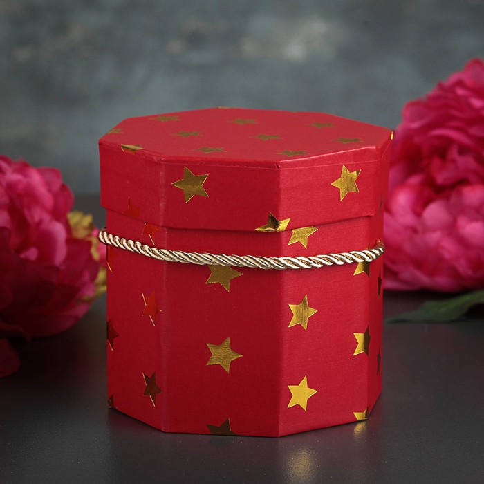 Коробка подарочная 11 х 11 х 11  см