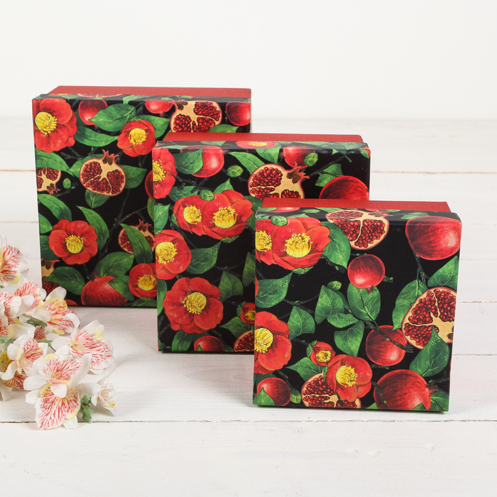 Набор коробок 3в1 "Гранат", 16,5 х 16,5 х 9 - 12,5 х 12,5 х 6,5 см