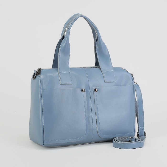 Сумка женская, отдел с перегородкой на молнии, 3 наружных кармана, длинный ремень, цвет голубой