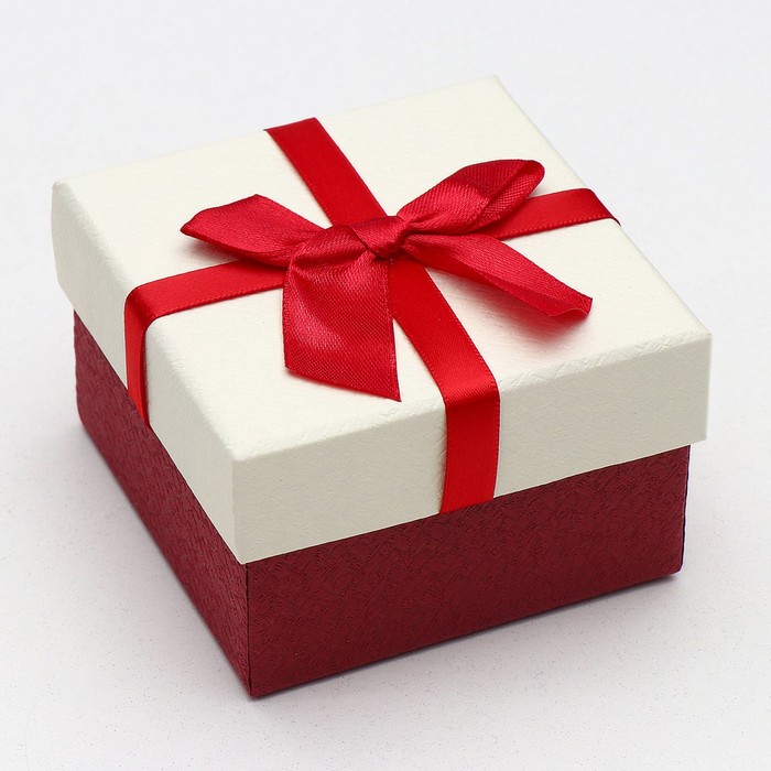 Коробка подарочная 10 х 7,5 х 6  см