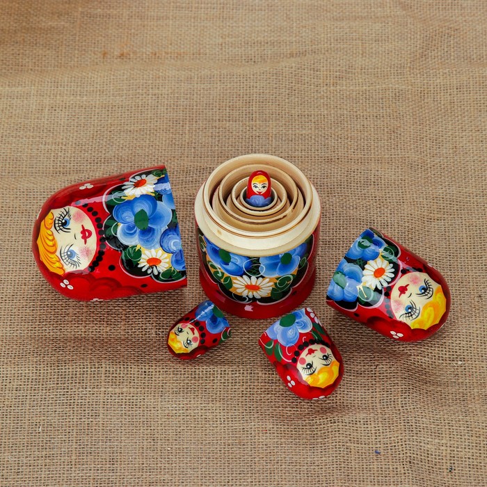 Матрёшка «Золотой поднос», красный платок, 5 кукольная, 17 см