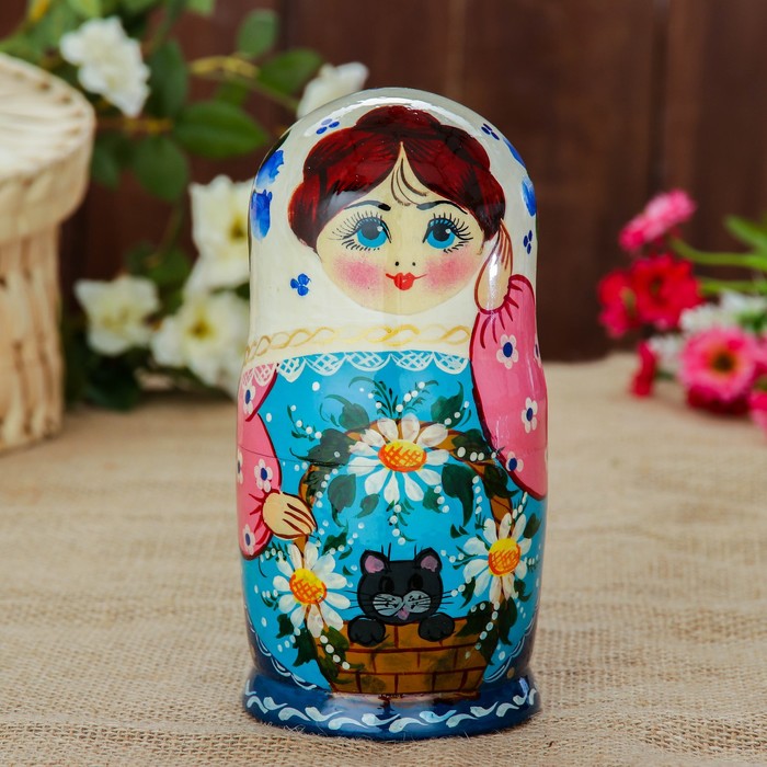 Матрёшка «Корзинка с котёнком», белый платок, 5 кукольная, 17 см