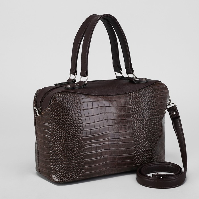 Сумка женская, отдел на молнии, наружный карман, длинный ремень, крокодил, цвет тёмно-коричневый