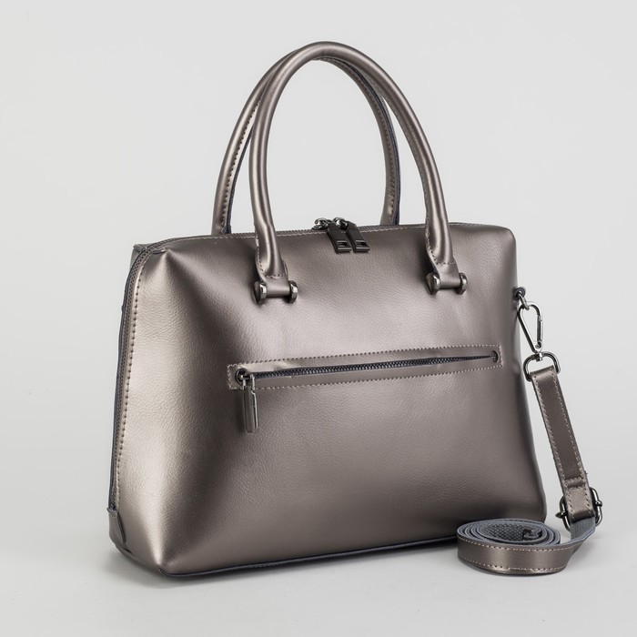 Сумка женская, отдел с перегородкой на молнии, 2 наружных кармана, длинный ремень, цвет серебристый