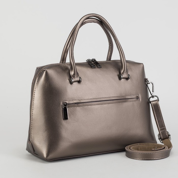 Сумка женская, отдел с перегородкой на молнии, 2 наружных кармана, длинный ремень, цвет бронзовый