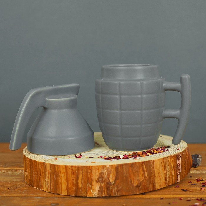 Набор кружка-граната и чай чёрный 100 г "Любимому папе"