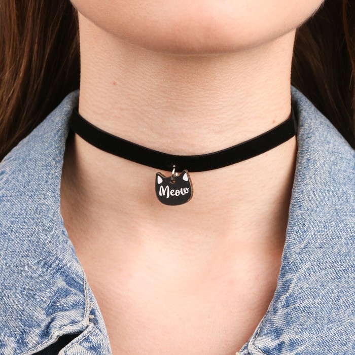 Чокер с подвеской "Meow"