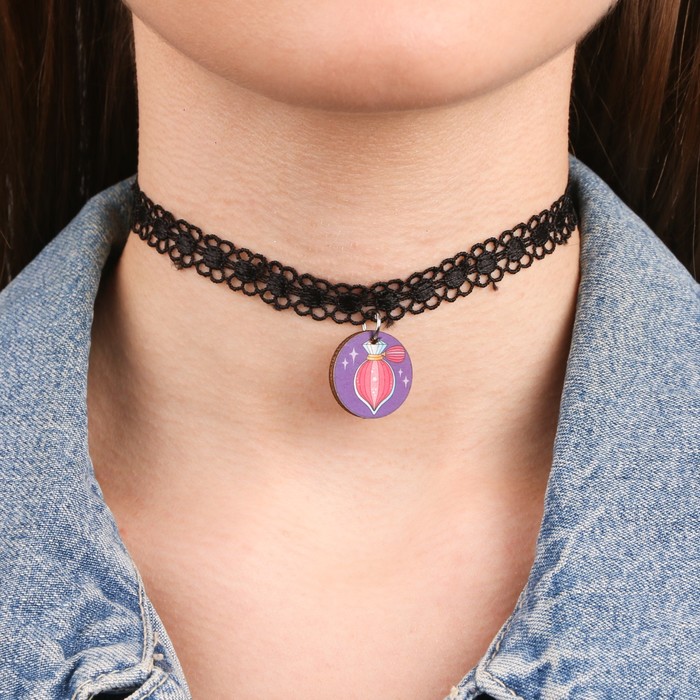 Чокер ажурный с подвеской "Духи",