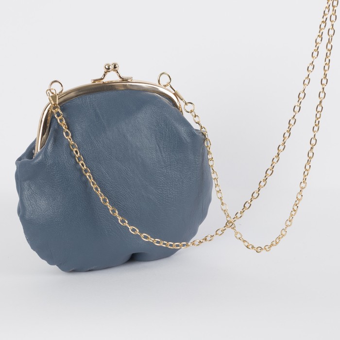 Сумка женская, отдел на фермуаре, длинная цепочка, цвет синий
