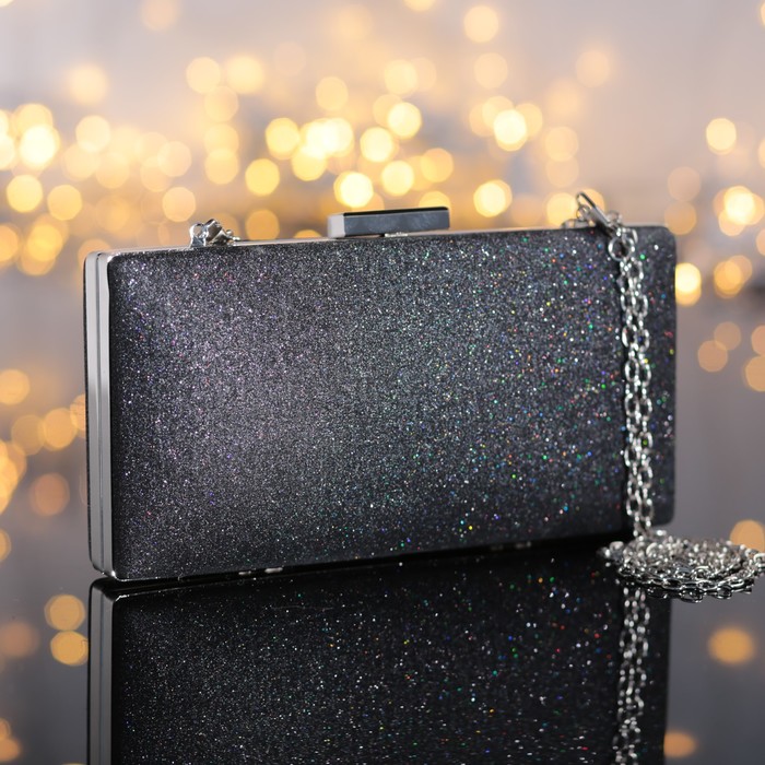 Клатч женский, отдел на фермуаре, длинная цепь, цвет чёрный