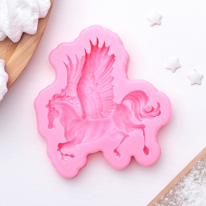 Молд 8,4х9х1,3 см "Пегас", цвет розовый