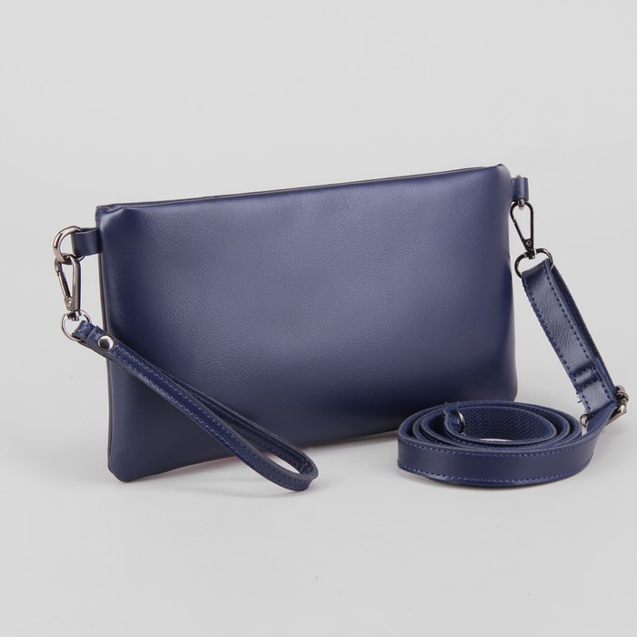 Клатч женский, отдел с перегородкой на молнии, наружный карман, ручка, длинный ремень, цвет синий