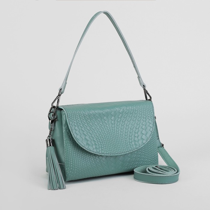 Сумка женская, 3 отдела на клапане, наружный карман, длинный ремень, цвет мятный