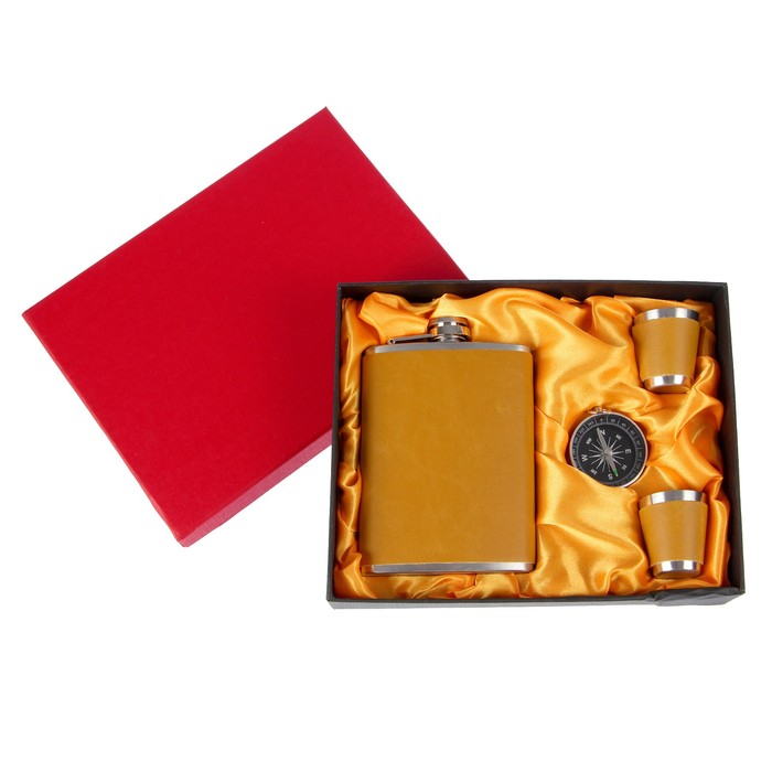 Набор 4в1 (фляжка 240 мл светлая кожа+2 рюмки 32 мл+компас), 22х17 см
