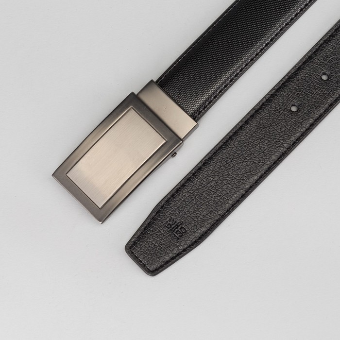 Ремень мужской "Лаки", пряжка на прокол матовый металл, цвет чёрный