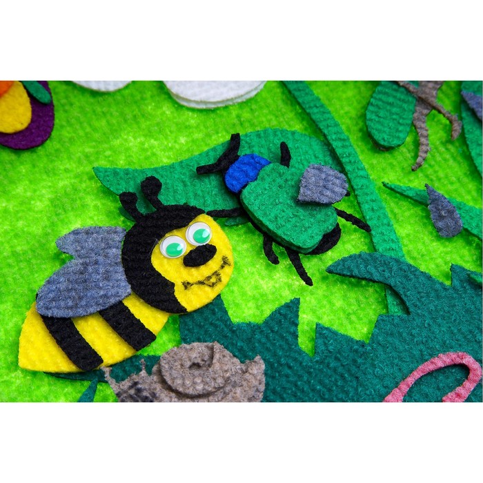 Набор дидактический "Насекомые" с игровым полем, 19 деталей