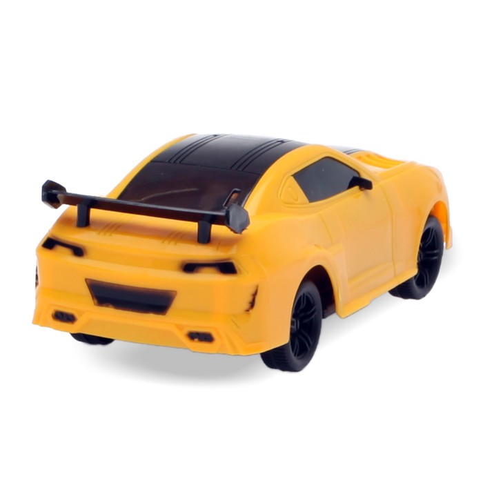 Машина "Гонка", работает от батареек, МИКС