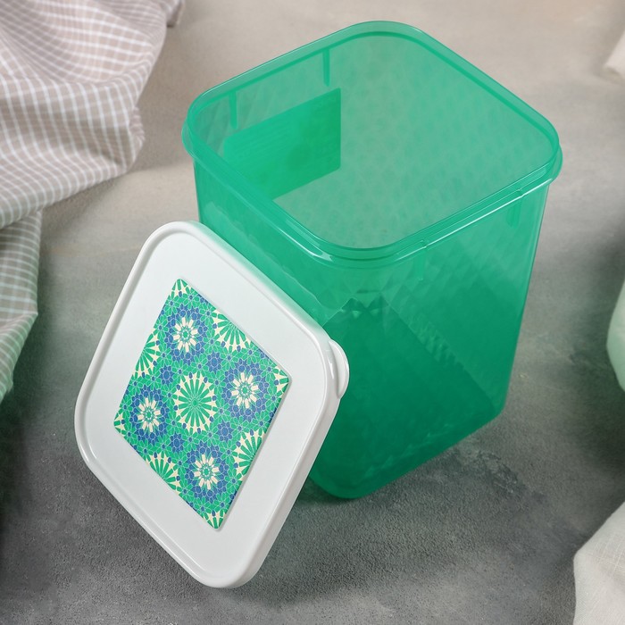 Контейнер для замораживания и хранения продуктов 2,3 л "Кристалл" с декором, цвет голубой