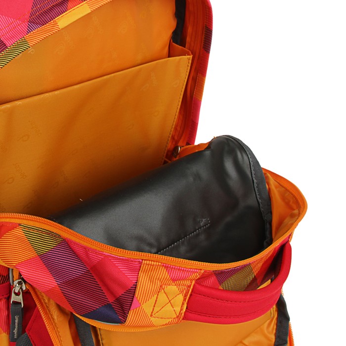 Рюкзак молодежный Deuter Ypsilon 46*32*22 красная клетка 80223-5017
