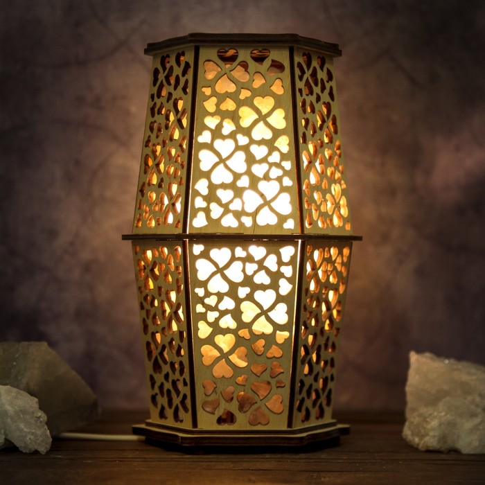 Соляной светильник "Сердца", 25 х 15 см, деревянный декор