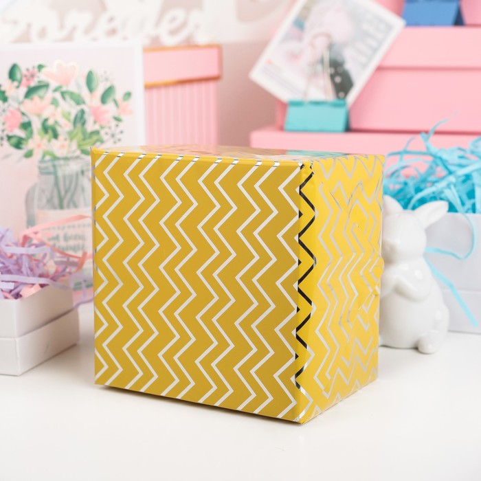 Плёнка металлизированная "Серебристые зигзаги", 50 х 70 см