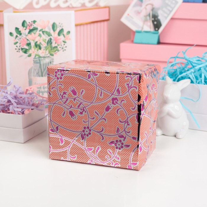 Плёнка металлизированная "Цветочный узор", розовый, 50 х 70 см