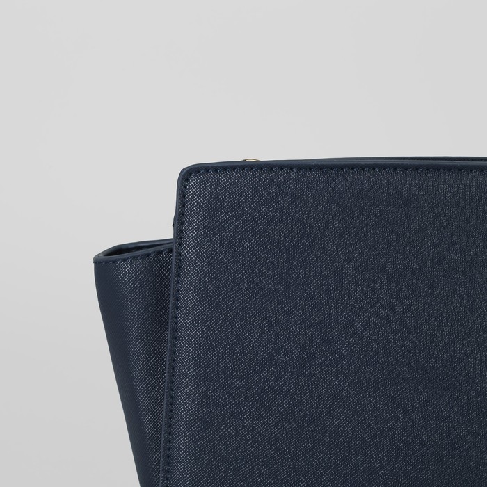 Сумка женская, отдел на молнии, наружный карман, длинный ремень, цвет синий