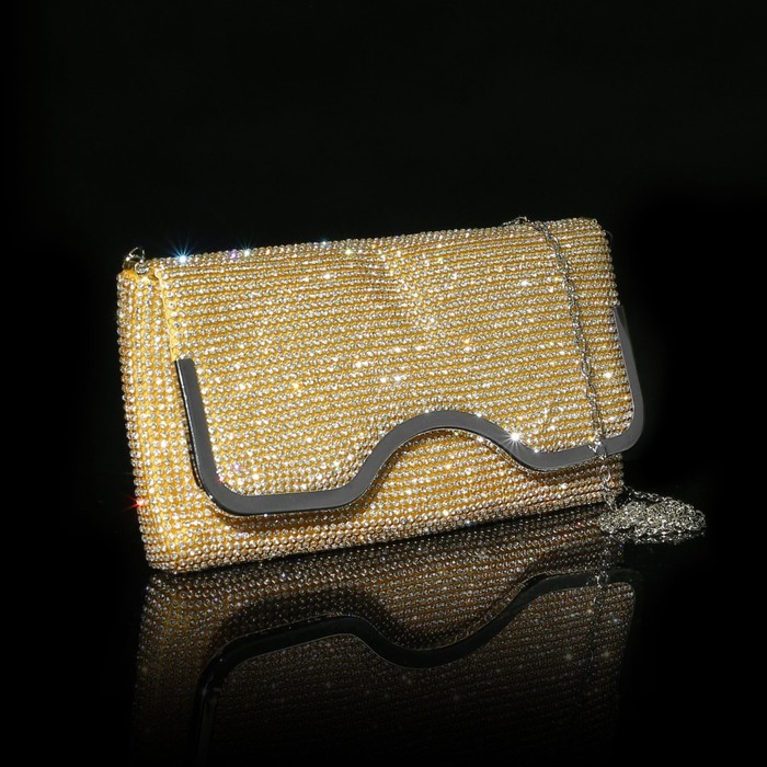 Клатч женский, отдел на клапане, цвет золотой