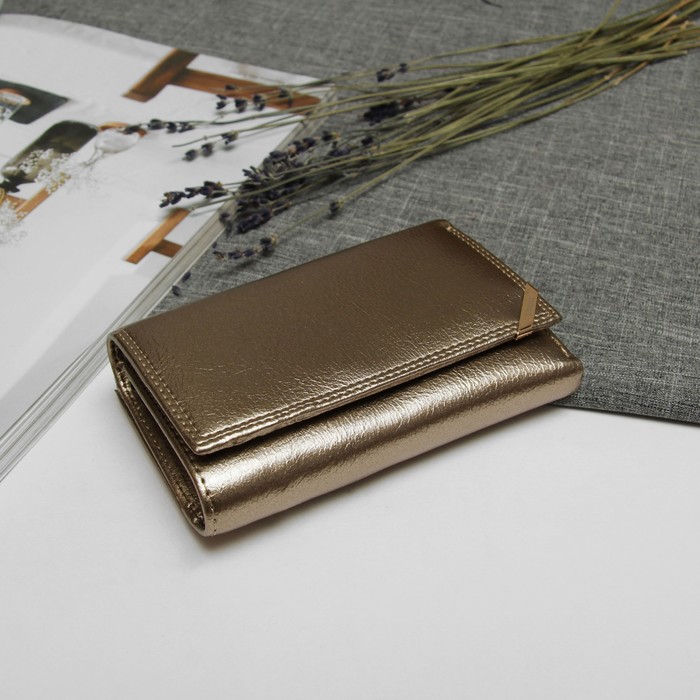 Кошелёк женский, 2 отдела, отдел для кредиток и монет, цвет золото