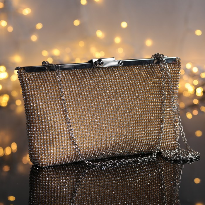 Клатч женский, отдел на рамке, длинная цепь, цвет золотой