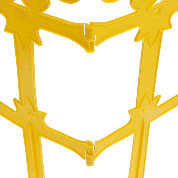 Ограждение декоративное, 33 х 267 см, 7 секций, пластик, жёлтое, «Роскошный сад»