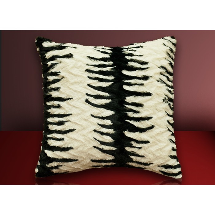 Наволочка декоративная "Шиншилла", размер 45х45 см, мех DCT183-2