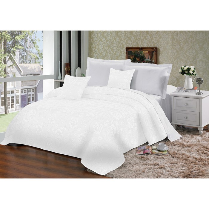 Комплект Marseille: покрывало 240 × 260 см, наволочки 45 × 45 см - 2 шт