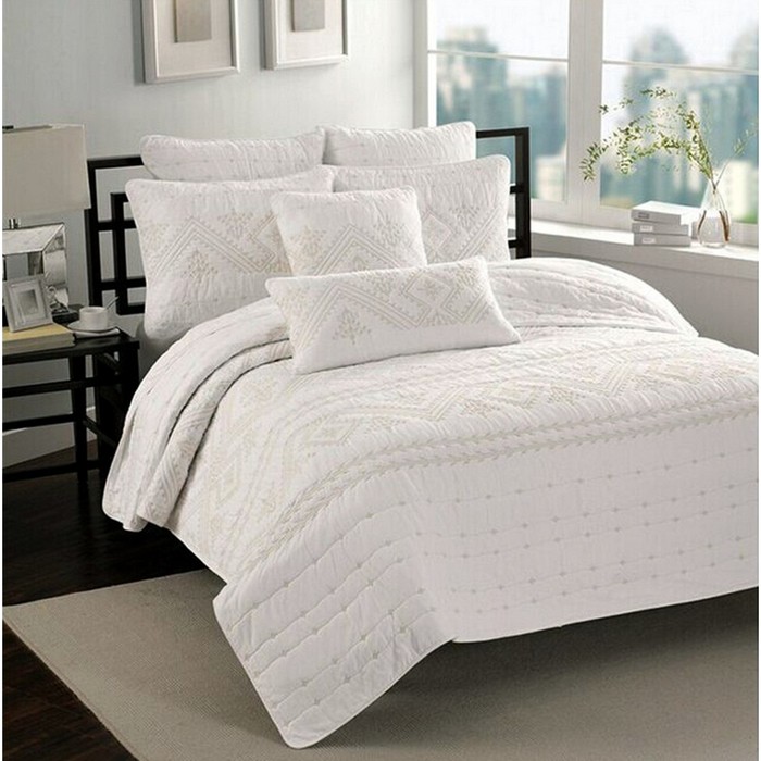 Комплект Pachwork: покрывало 230 × 250 см, наволочки 50 × 70 см - 2 шт