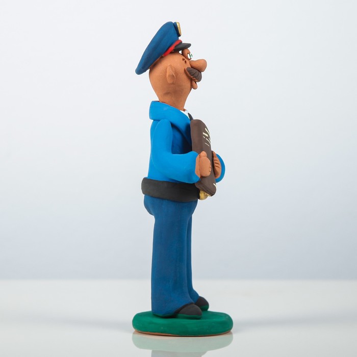 Статуэтка "Полицейский"