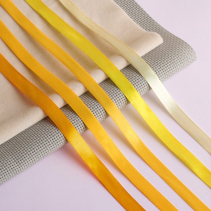 Набор атласных лент, 5 шт, размер 1 ленты: 10 мм × 23 ± 1 м, цвет жёлтый спектр