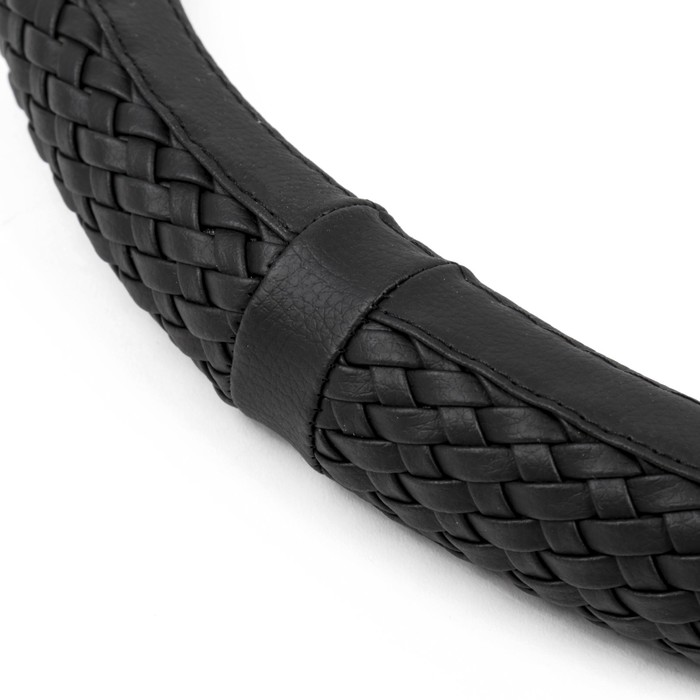 Оплетка на руль AVS SL-710M-B, эко-кожа, размер M, черный