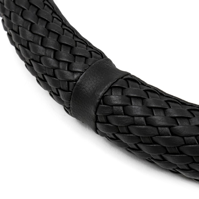 Оплетка на руль AVS SL-700M-B, эко-кожа, размер M, черный