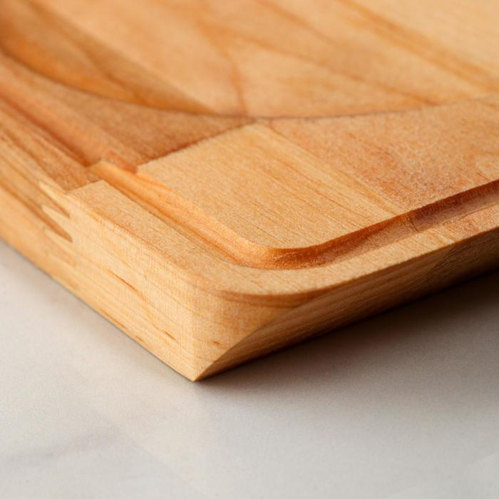 Сковорода чугунная с дощечкой ТМ "BRIZOLL" 140х25мм "ХОРЕКА"